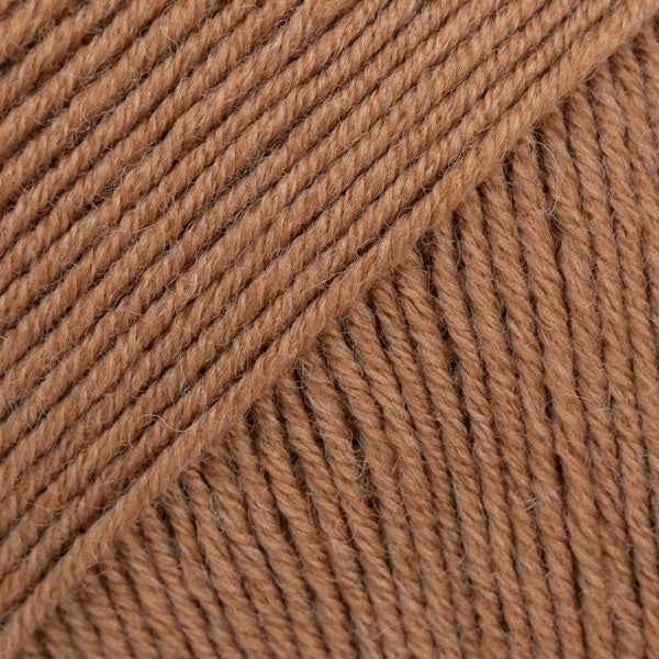 BABY MERINO MIX 61 almond